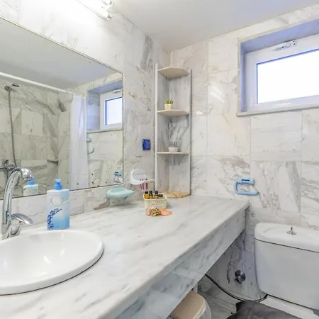 Paco's Standard 1 Oziás